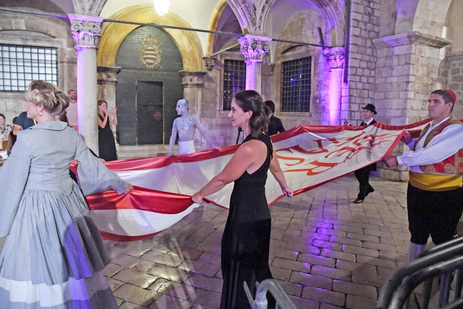 Zatvorene su jubilarne 70. Dubrovačke ljetne igre (FOTOGALERIJA)